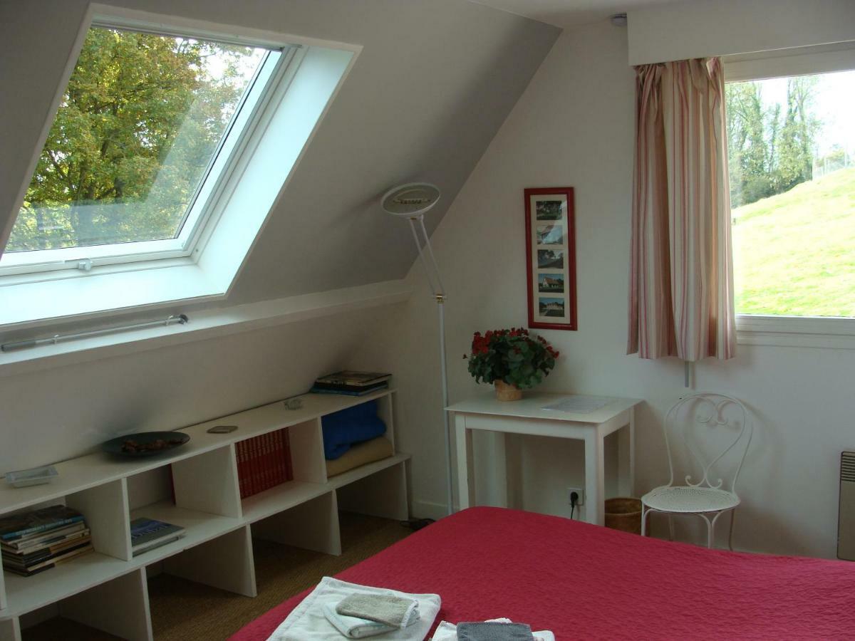 Chambre D'Hotes Les Champarts Tourville-la-Chapelle Exterior photo